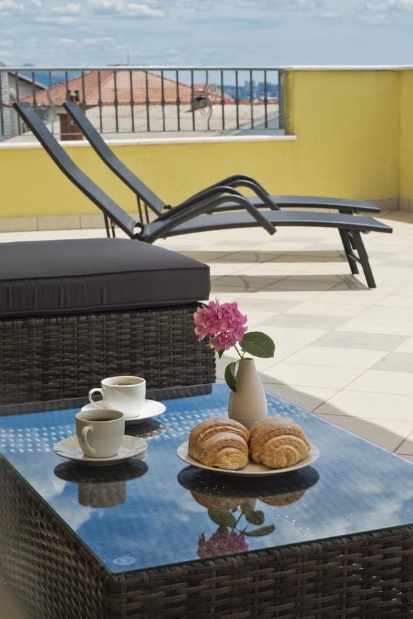 Apartment Noel Kastela Bagian luar foto