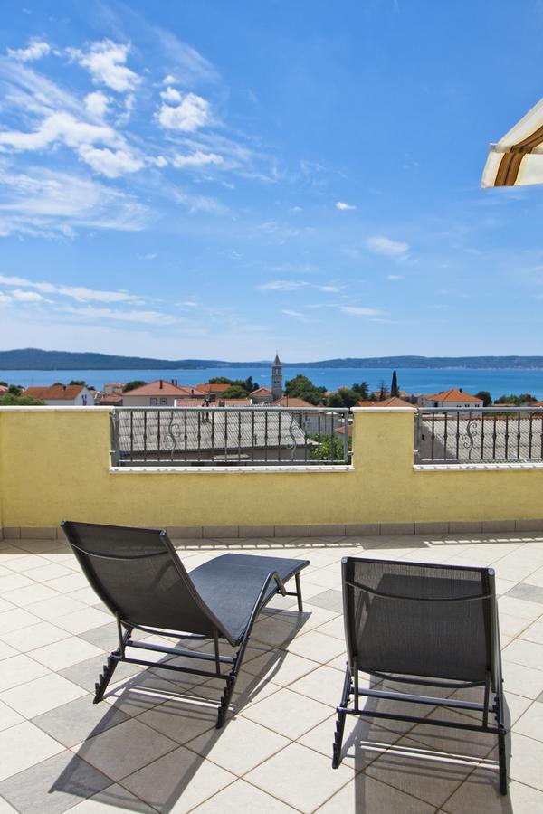 Apartment Noel Kastela Bagian luar foto