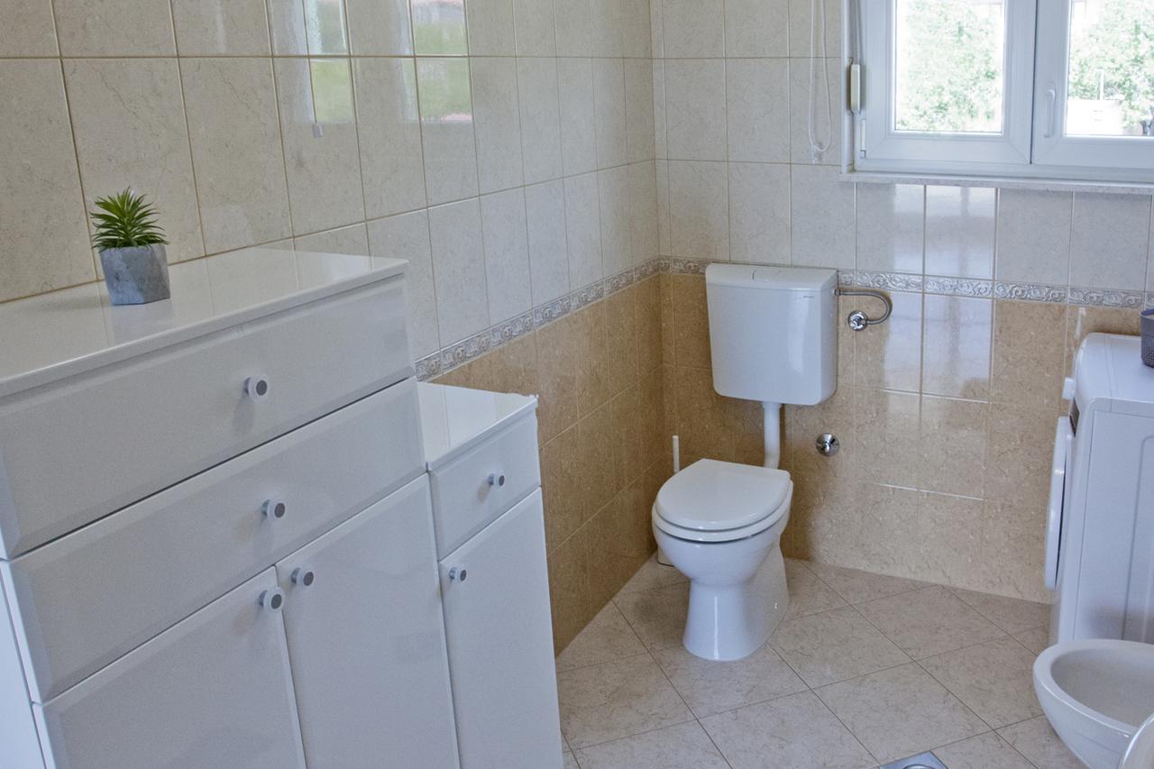 Apartment Noel Kastela Bagian luar foto